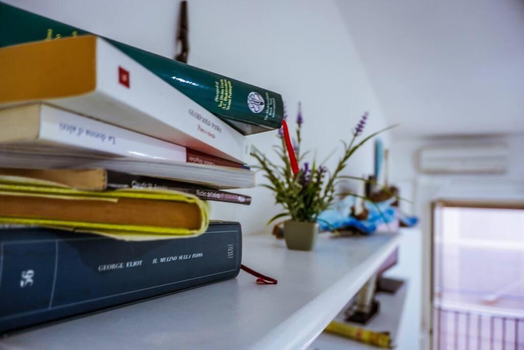 Casa Con Abbonamento Parcheggio Sul Lungomare Apartment Gaeta Luaran gambar